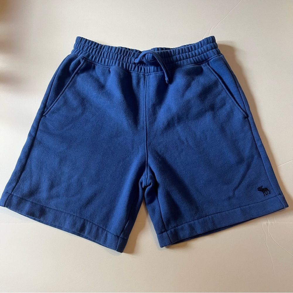 Abercrombie Boys Essential Fleece Icon Shorts - size 9/10